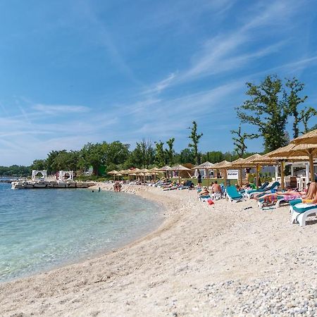 Dubravka 1 Villa Funtana Exteriör bild